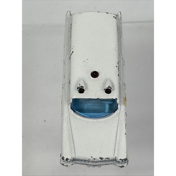 Matchbox Lesney NO. 54 S & S Cadillac Ambulance Superfast White - Picture 3 of 8